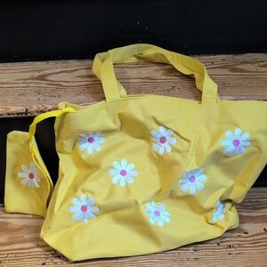 Yellow Daisy Tote Bag with Coin Pouch
